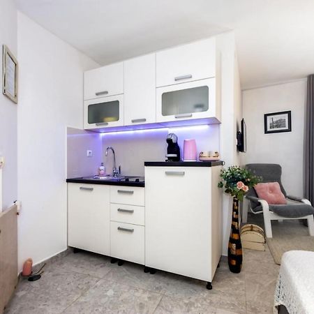 Apartments Casa Ivona Ρόβινι Εξωτερικό φωτογραφία