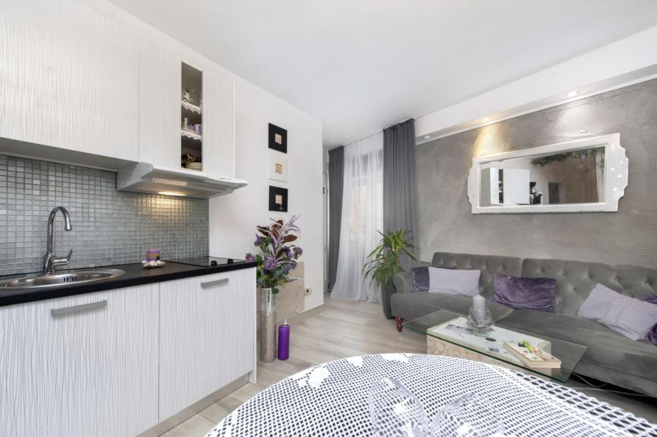 Apartments Casa Ivona Ρόβινι Εξωτερικό φωτογραφία