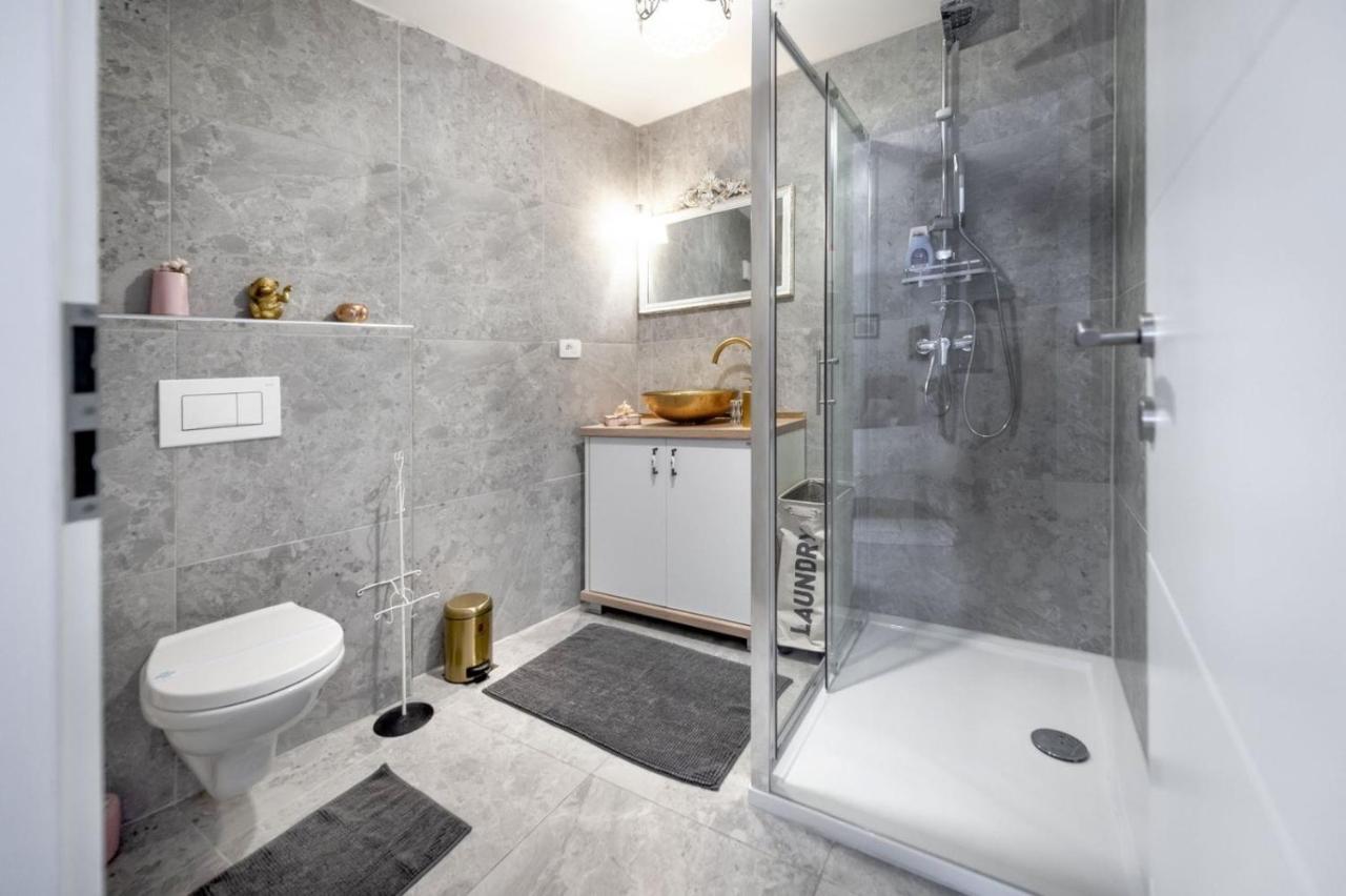 Apartments Casa Ivona Ρόβινι Εξωτερικό φωτογραφία
